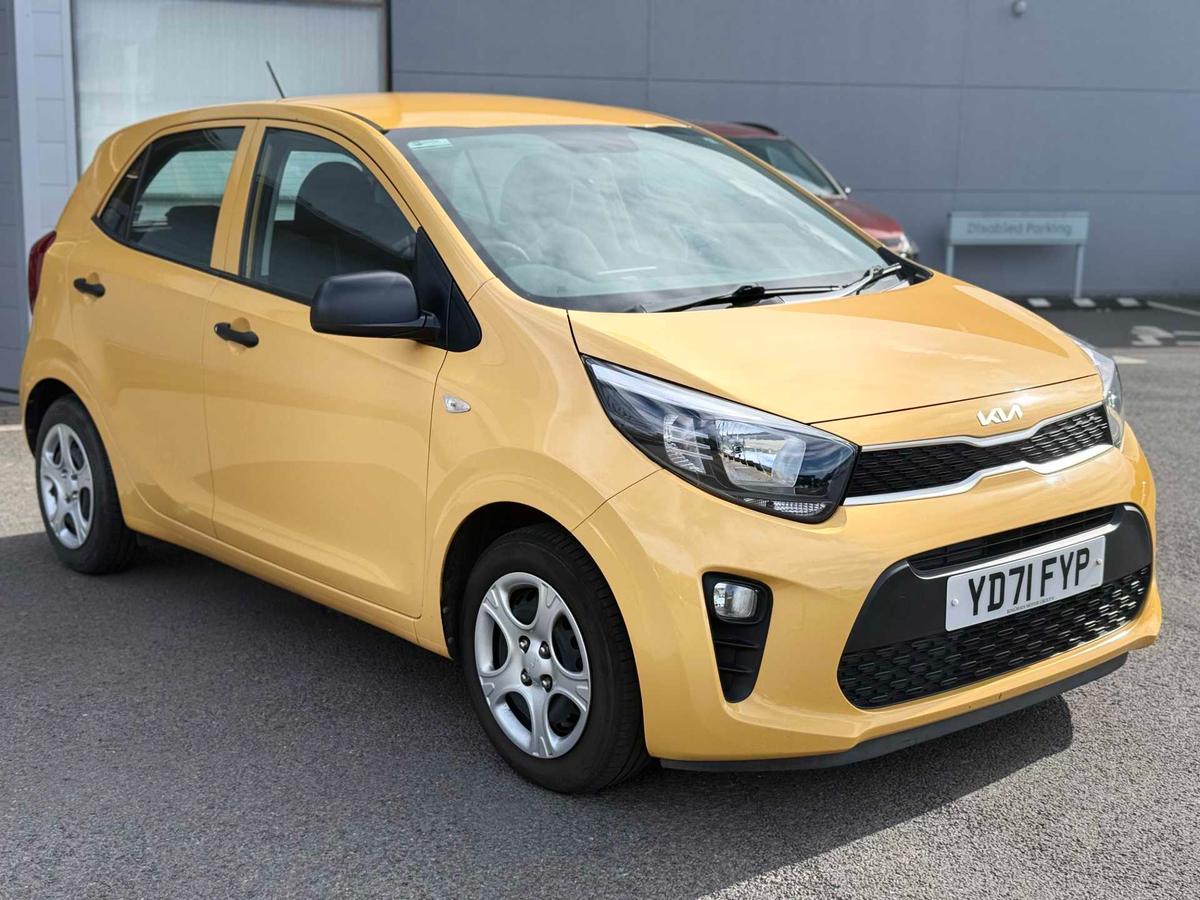 Main listing image - Kia Picanto