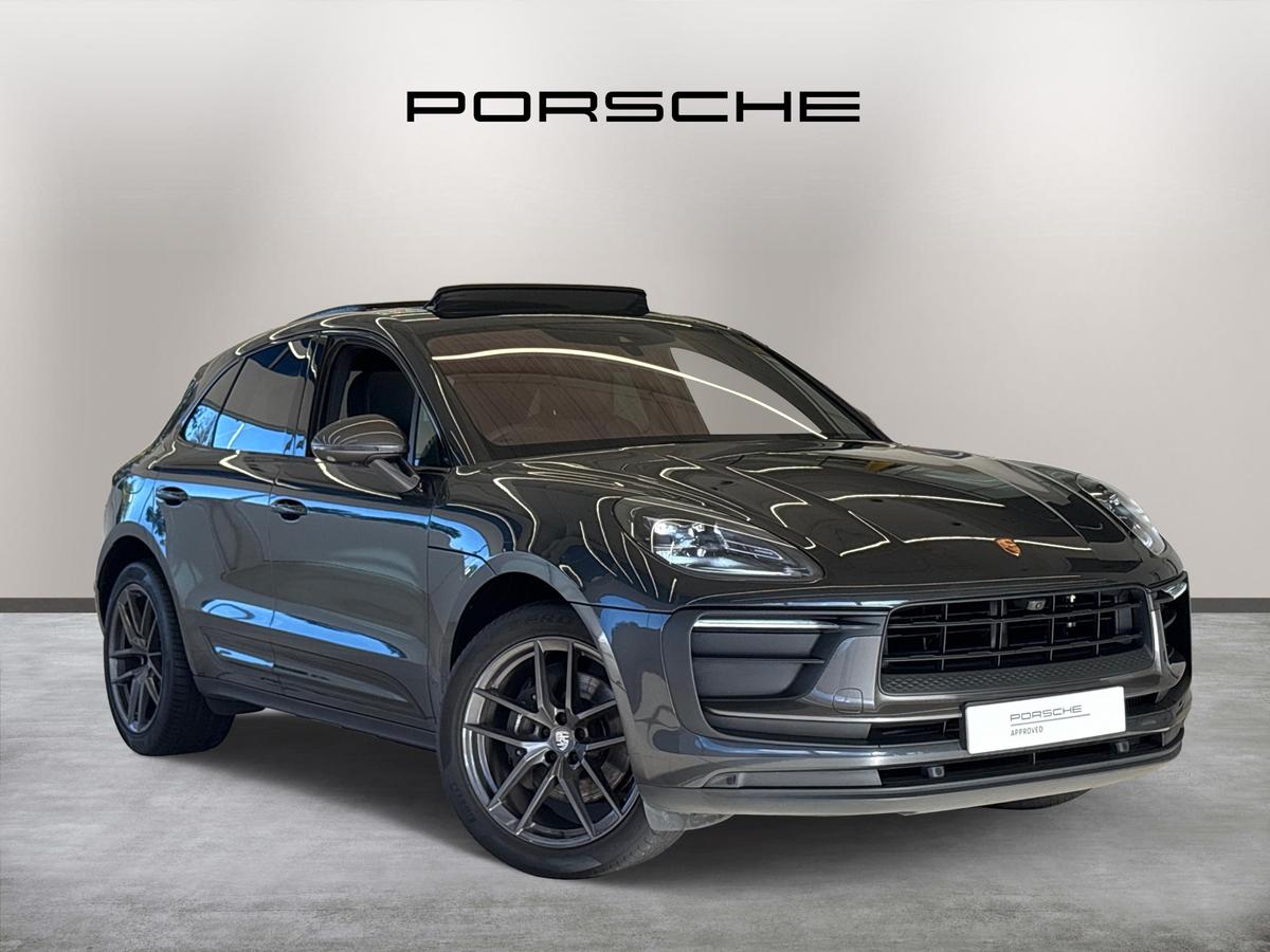 Main listing image - Porsche Macan