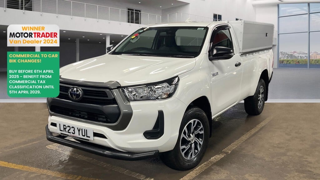 Main listing image - Toyota Hilux