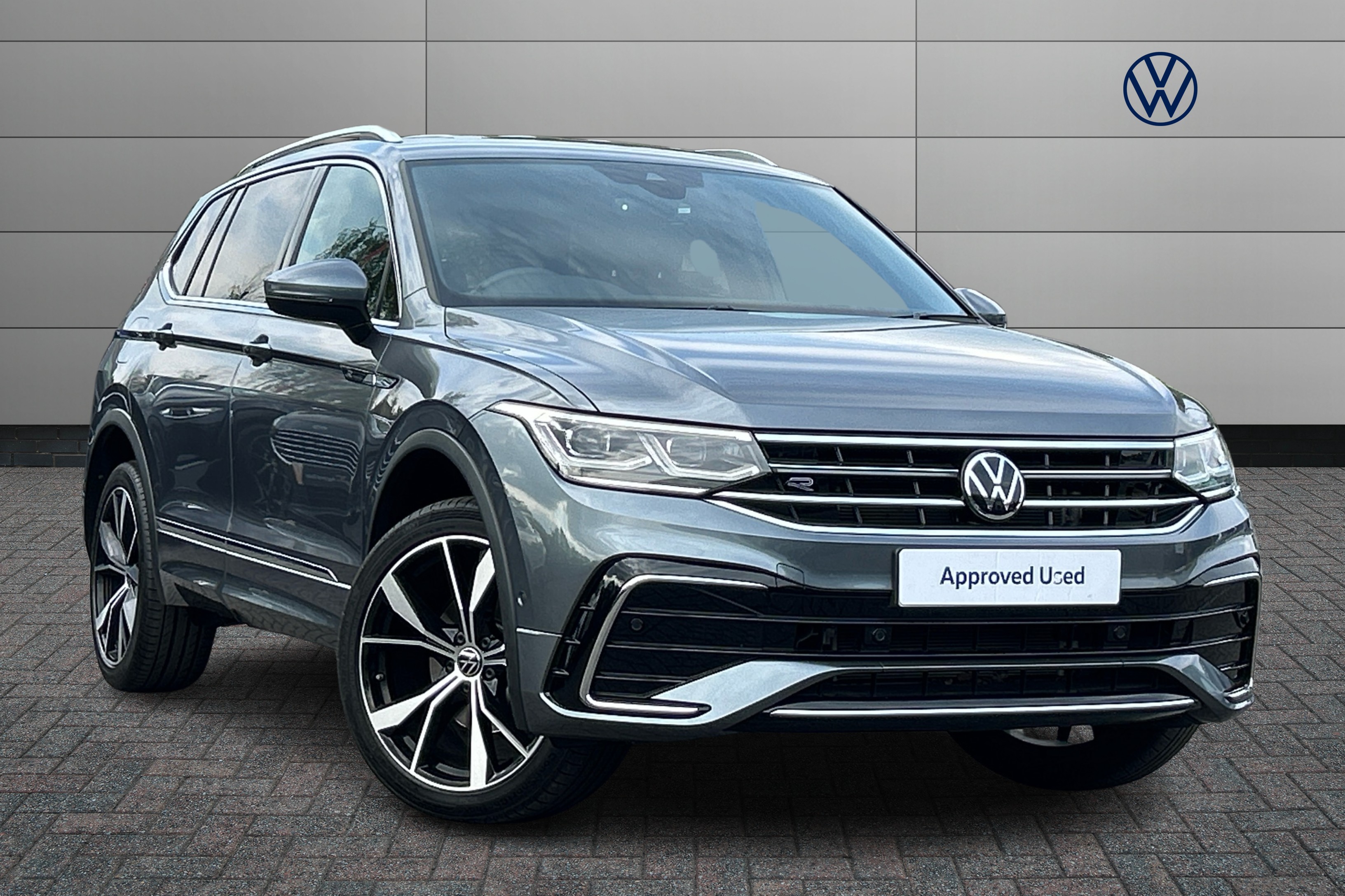 Main listing image - Volkswagen Tiguan Allspace