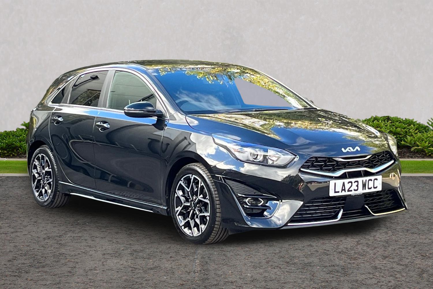 Main listing image - Kia Ceed