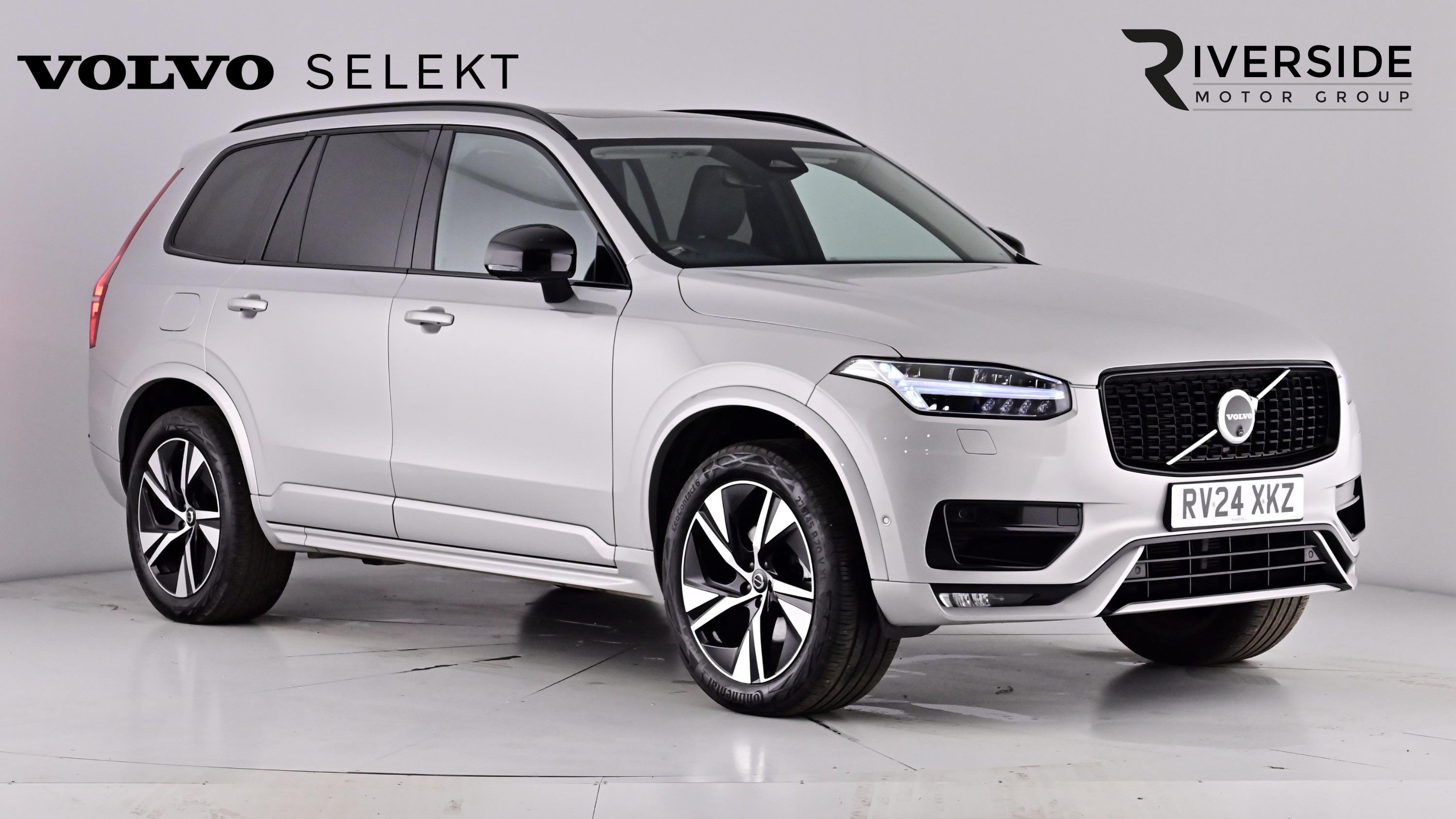 Main listing image - Volvo XC90