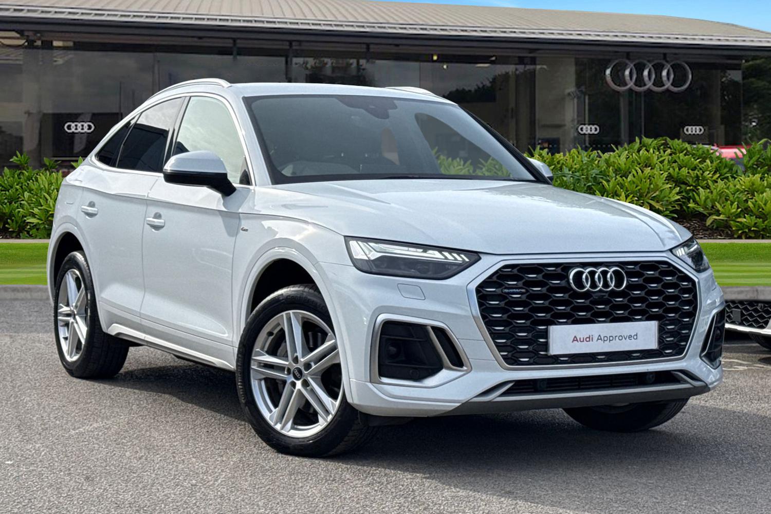 Main listing image - Audi Q5 Sportback