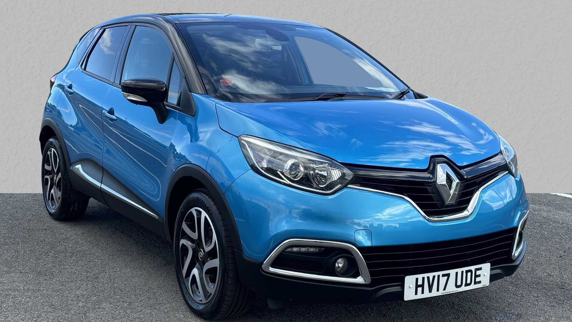 Main listing image - Renault Captur