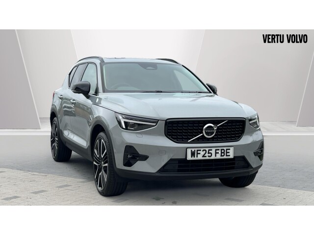 Main listing image - Volvo XC40