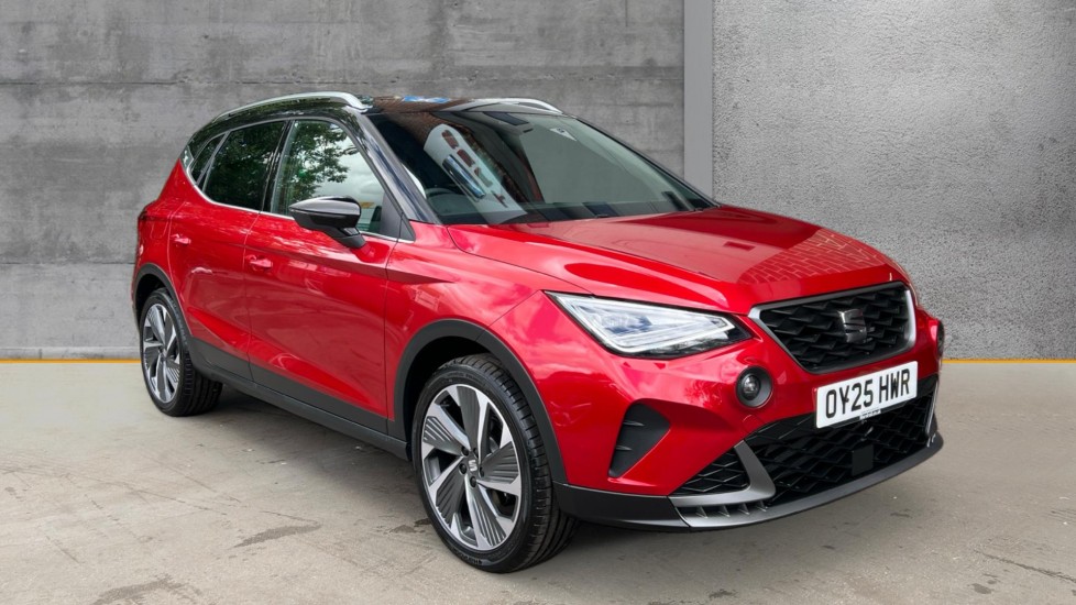 Main listing image - SEAT Arona
