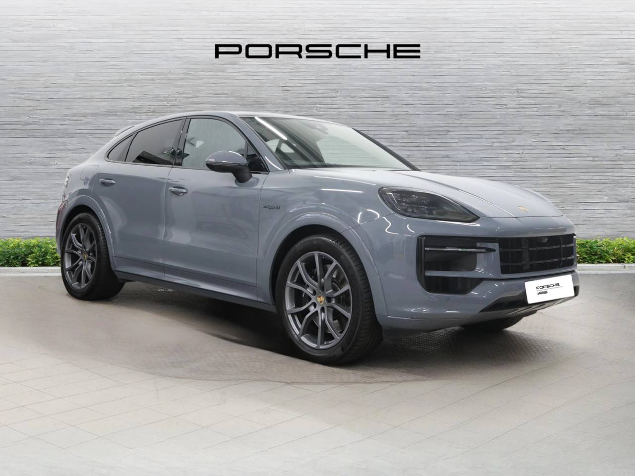 Main listing image - Porsche Cayenne