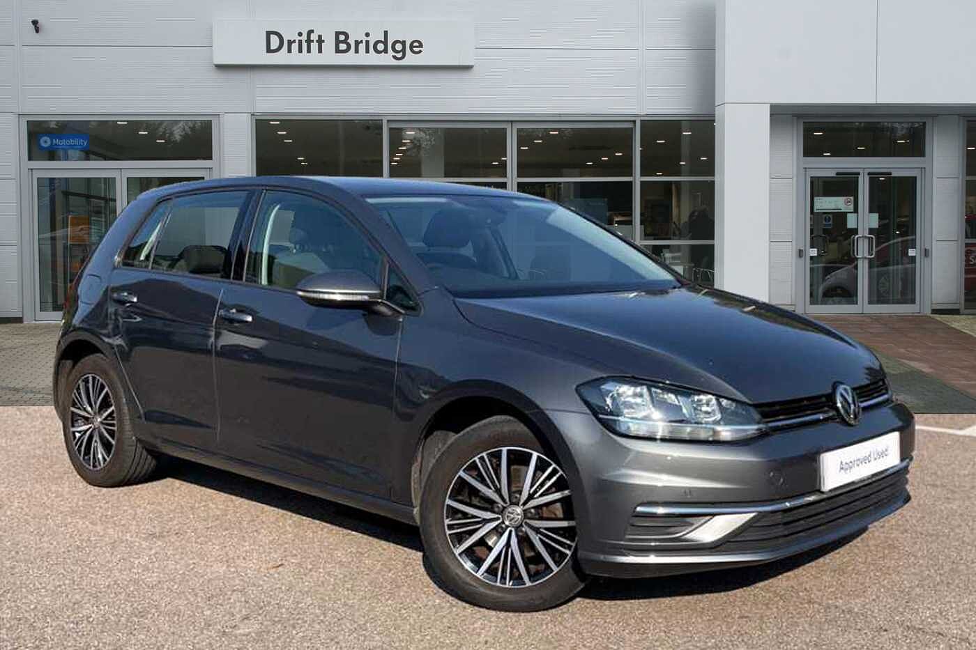 Main listing image - Volkswagen Golf