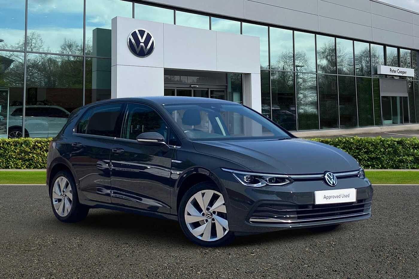 Main listing image - Volkswagen Golf