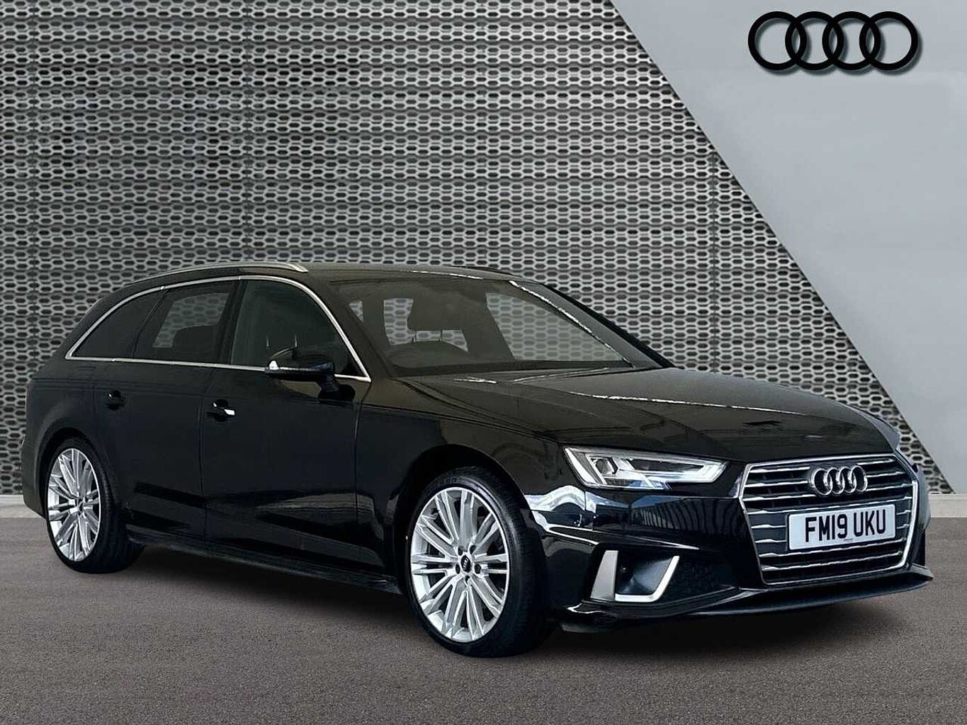 Main listing image - Audi A4 Avant