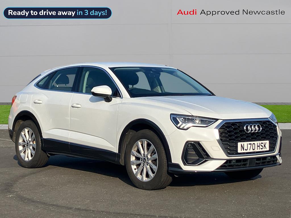 Main listing image - Audi Q3