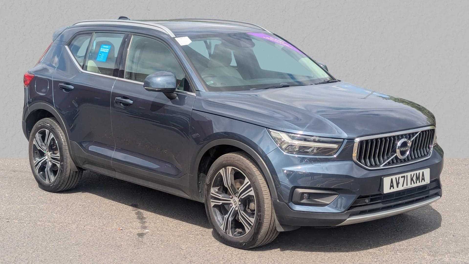 Main listing image - Volvo XC40