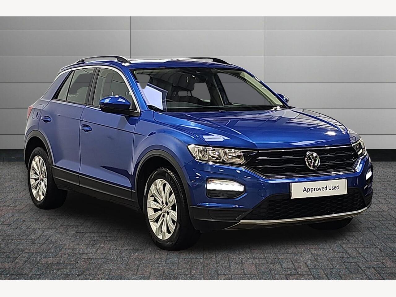 Main listing image - Volkswagen T-Roc