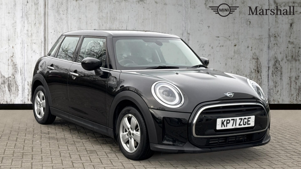 Main listing image - MINI Hatchback 5dr