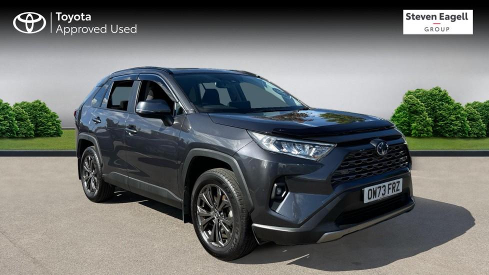 Main listing image - Toyota RAV4