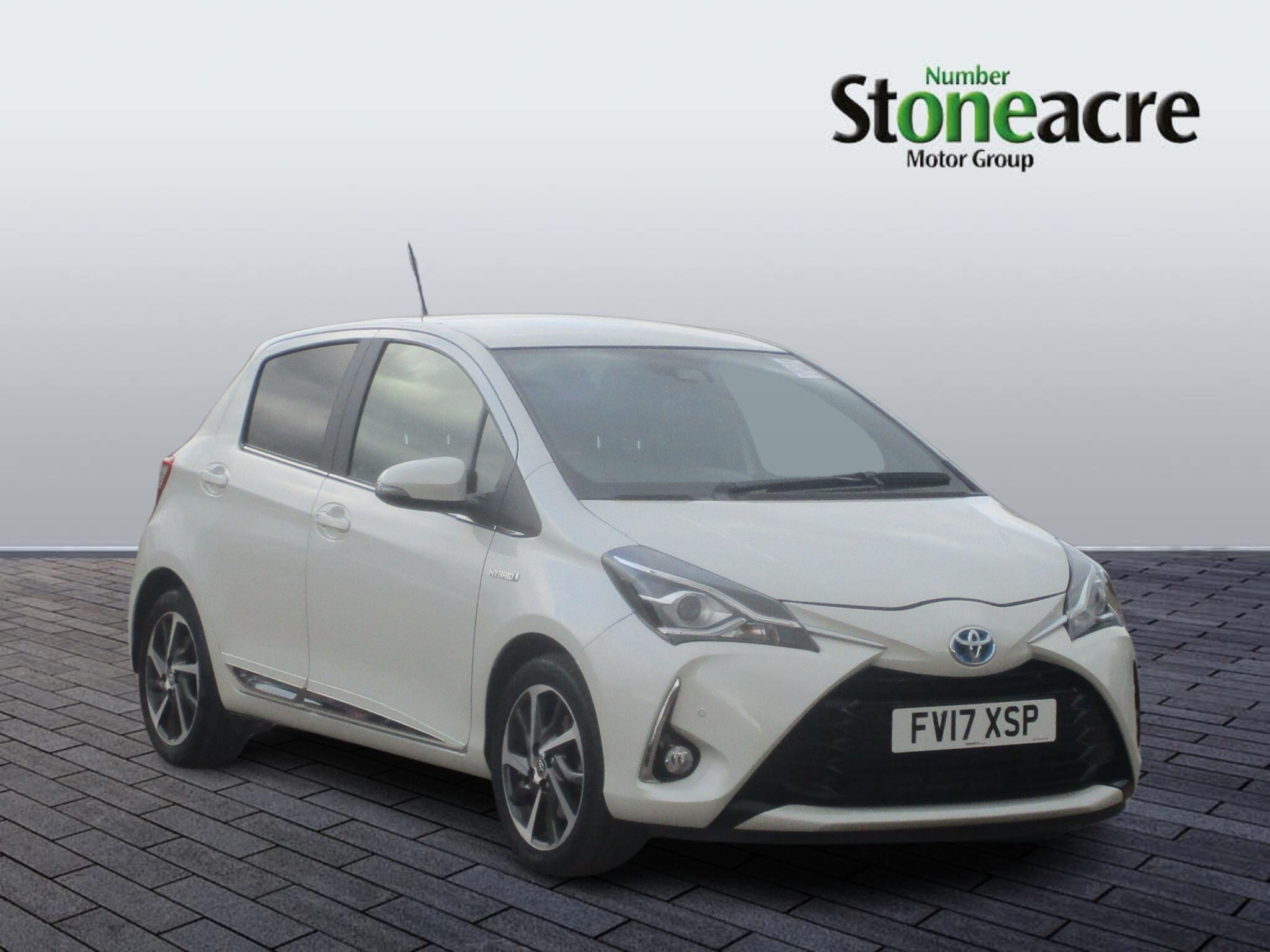 Main listing image - Toyota Yaris