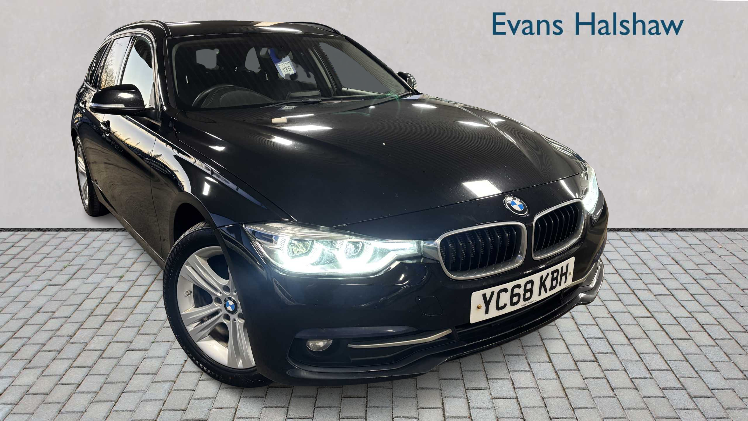 Main listing image - BMW 3 Series Touring