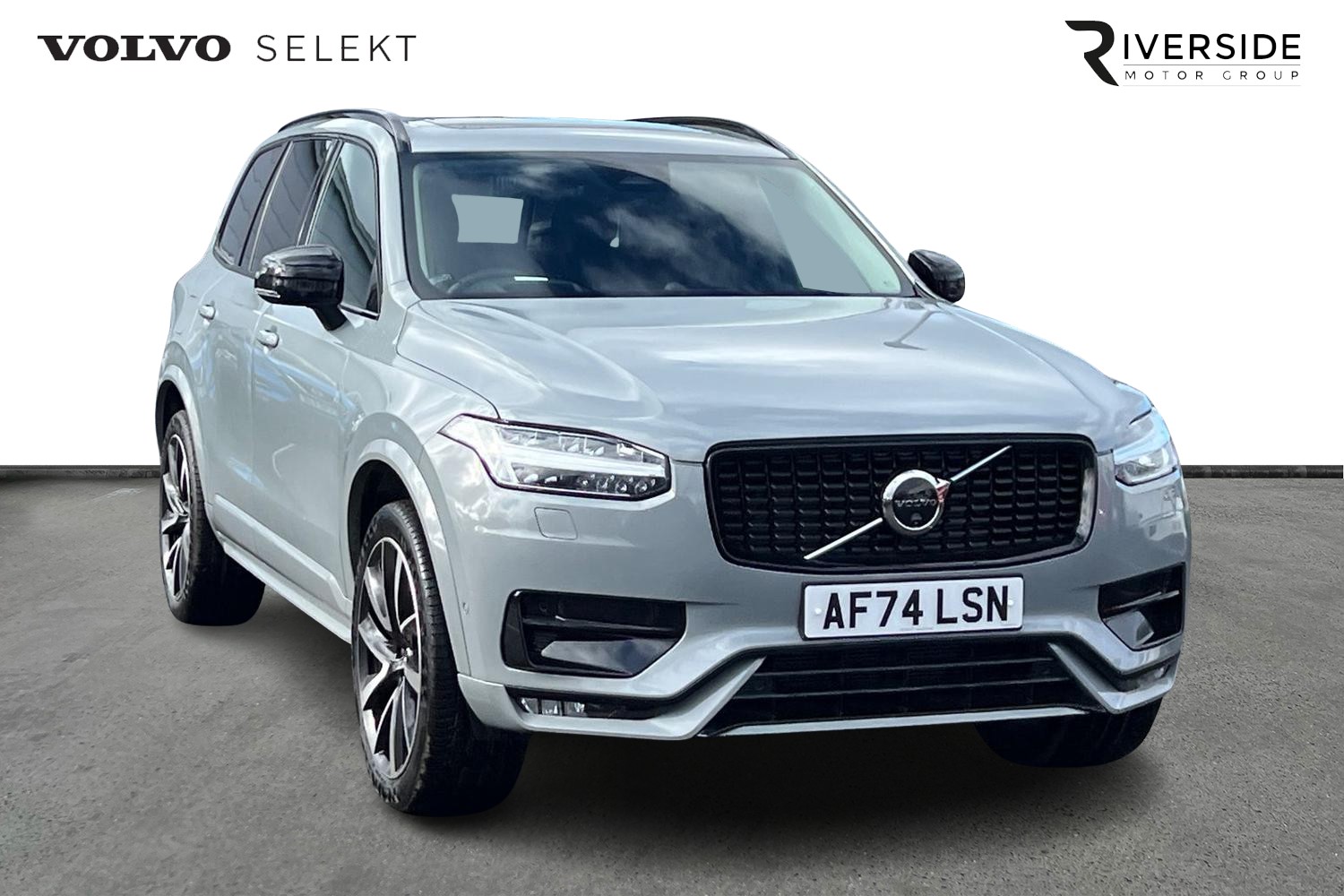 Main listing image - Volvo XC90