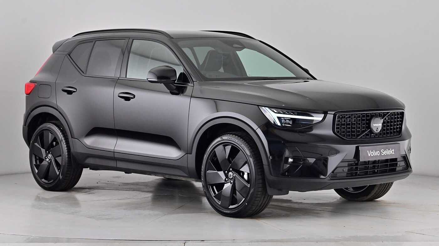 Main listing image - Volvo XC40