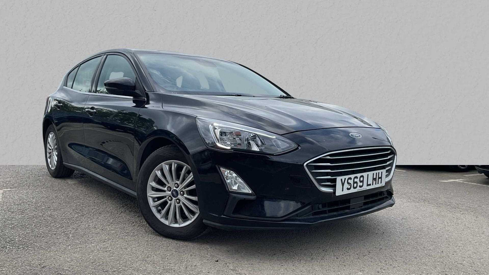 Main listing image - Ford Focus