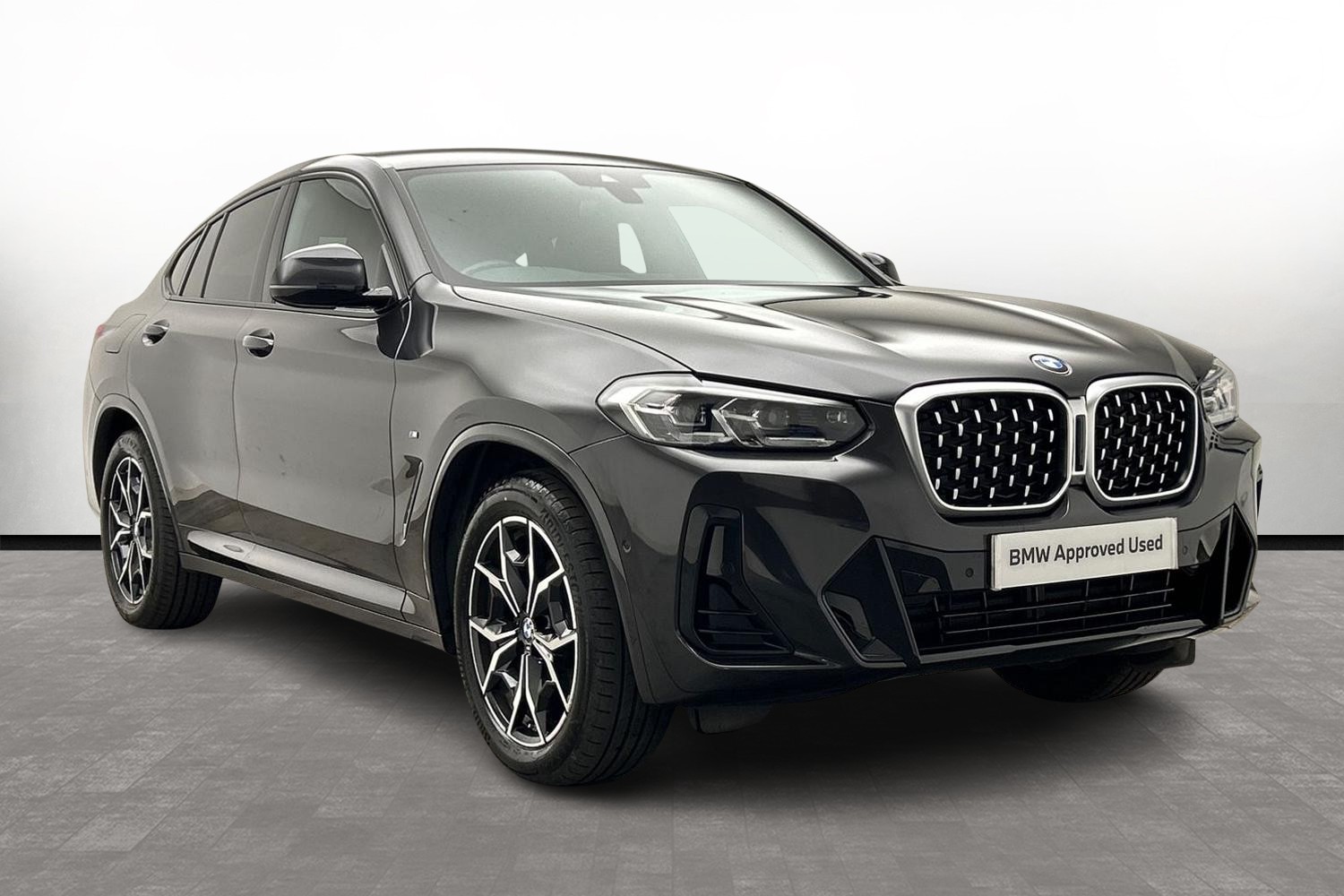 Main listing image - BMW X4