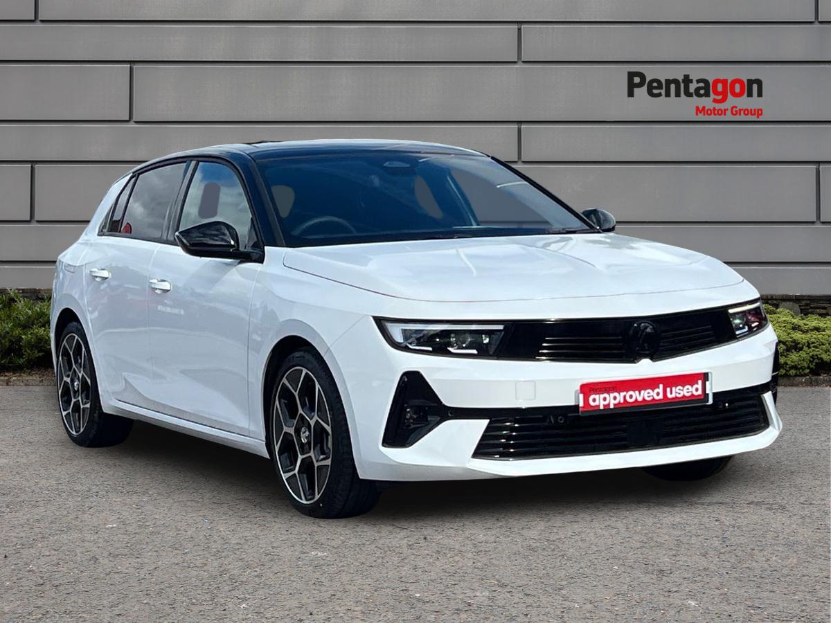 Main listing image - Vauxhall Astra