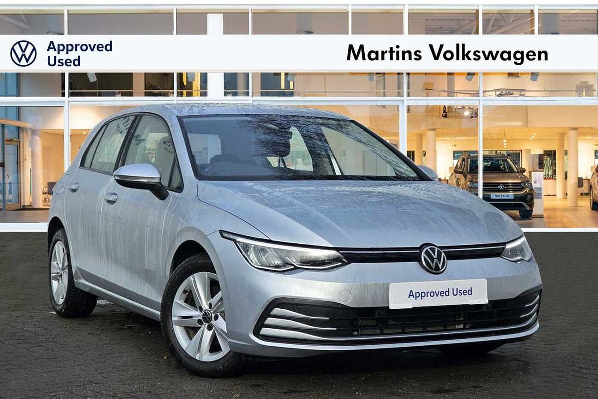 Main listing image - Volkswagen Golf