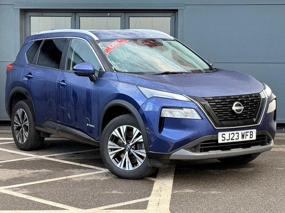 Main listing image - Nissan X-Trail