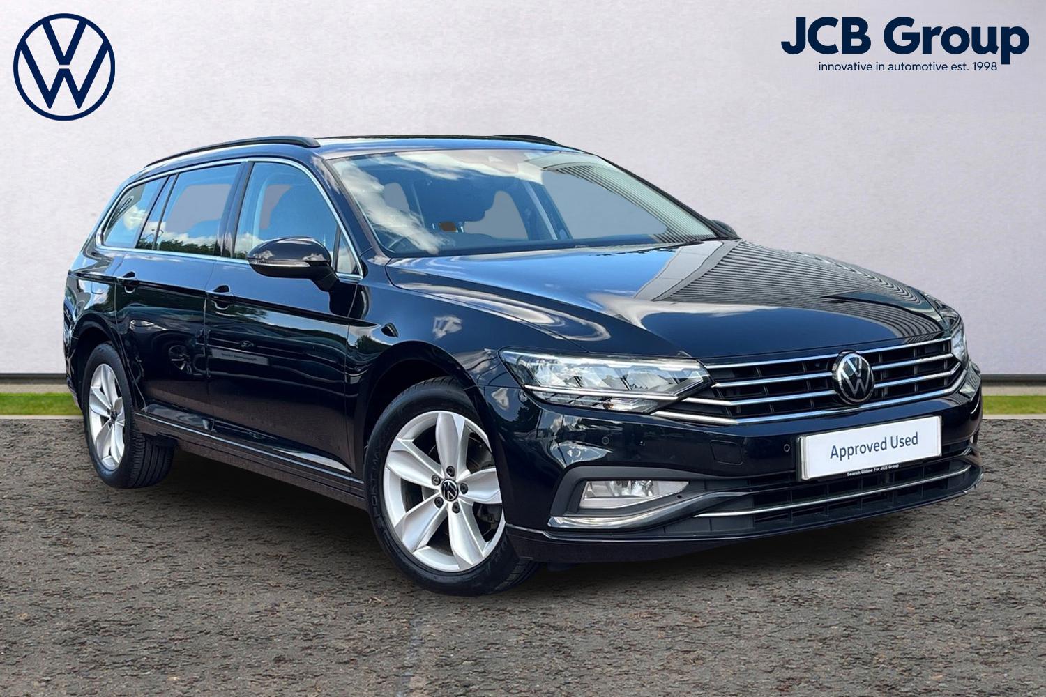 Main listing image - Volkswagen Passat