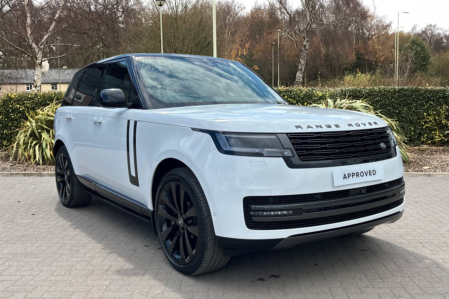 Main listing image - Land Rover Range Rover