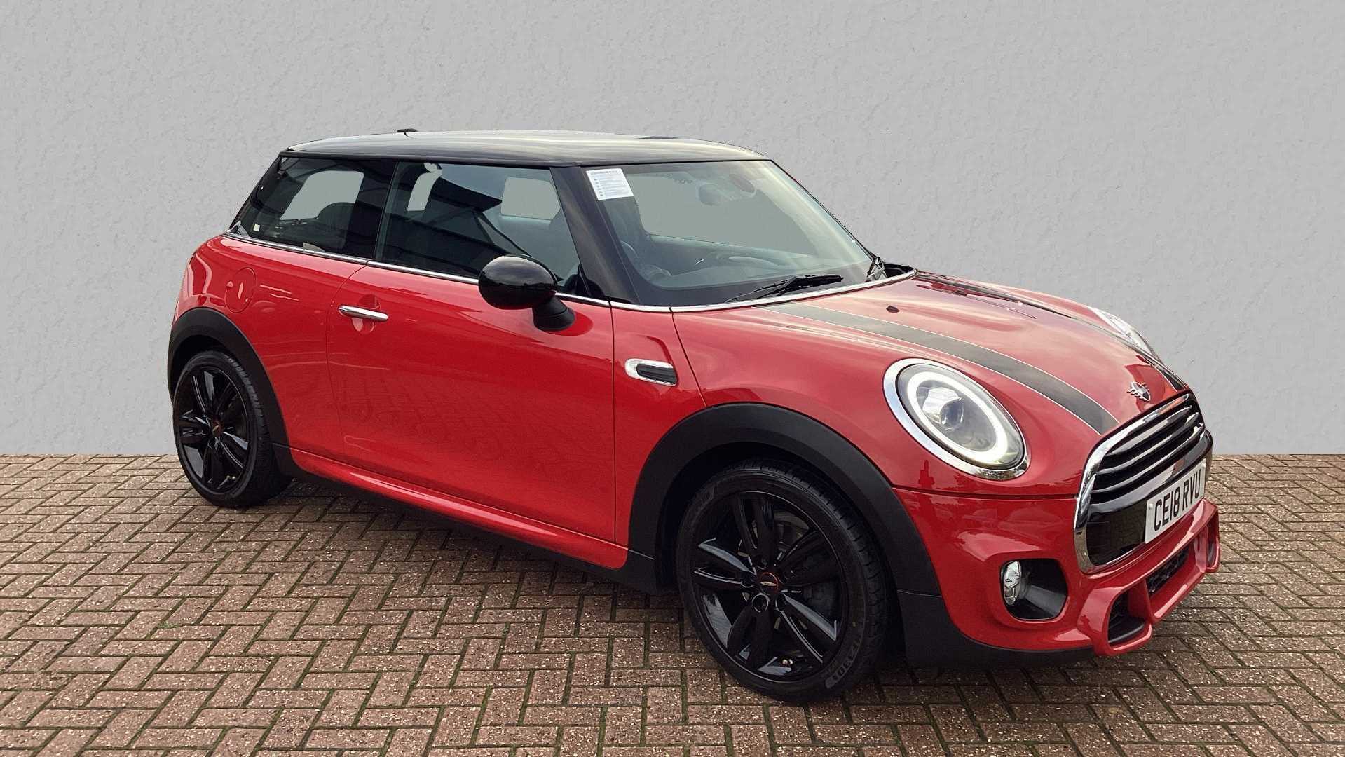 Main listing image - MINI Hatchback