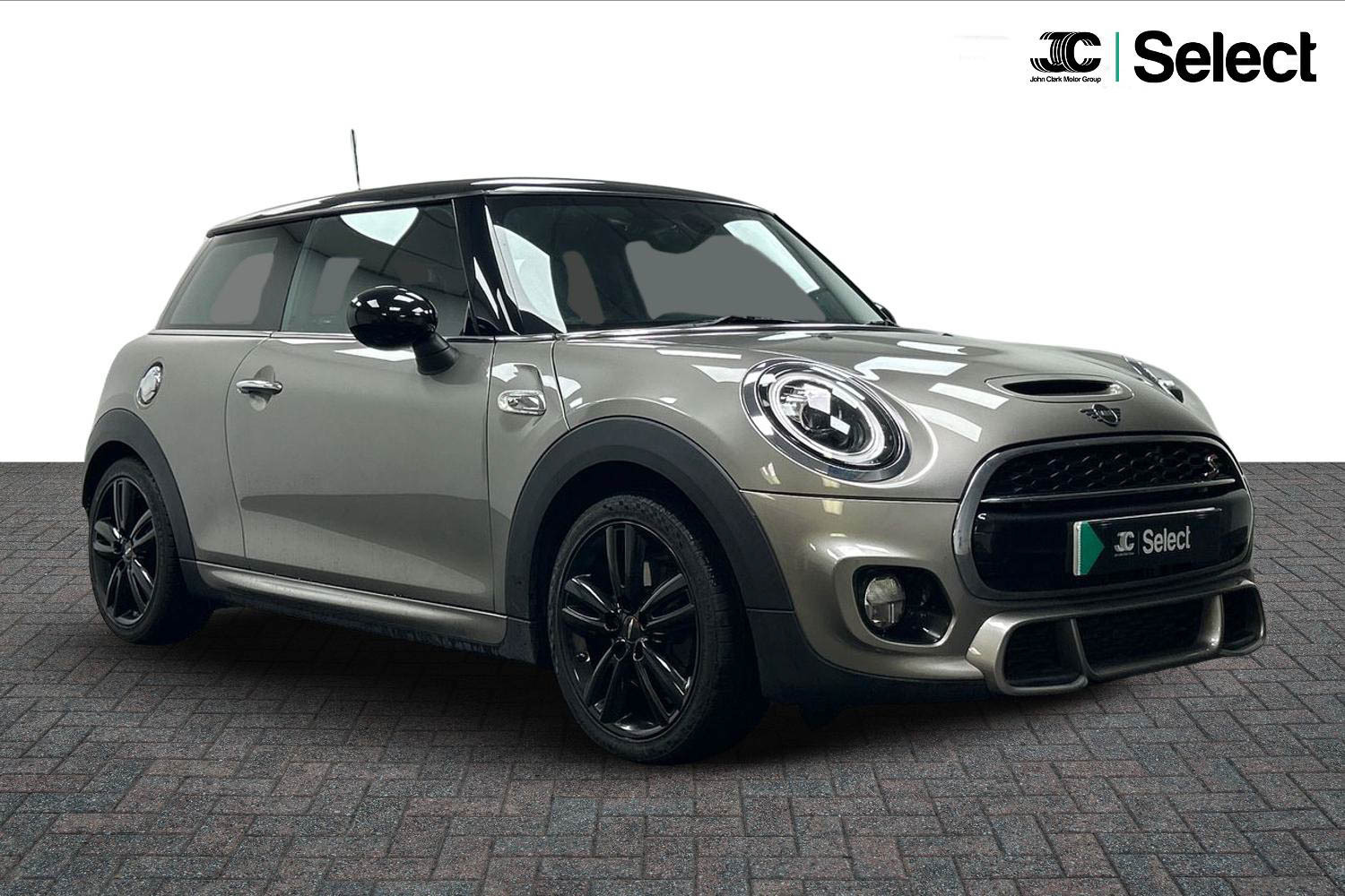 Main listing image - MINI Hatchback