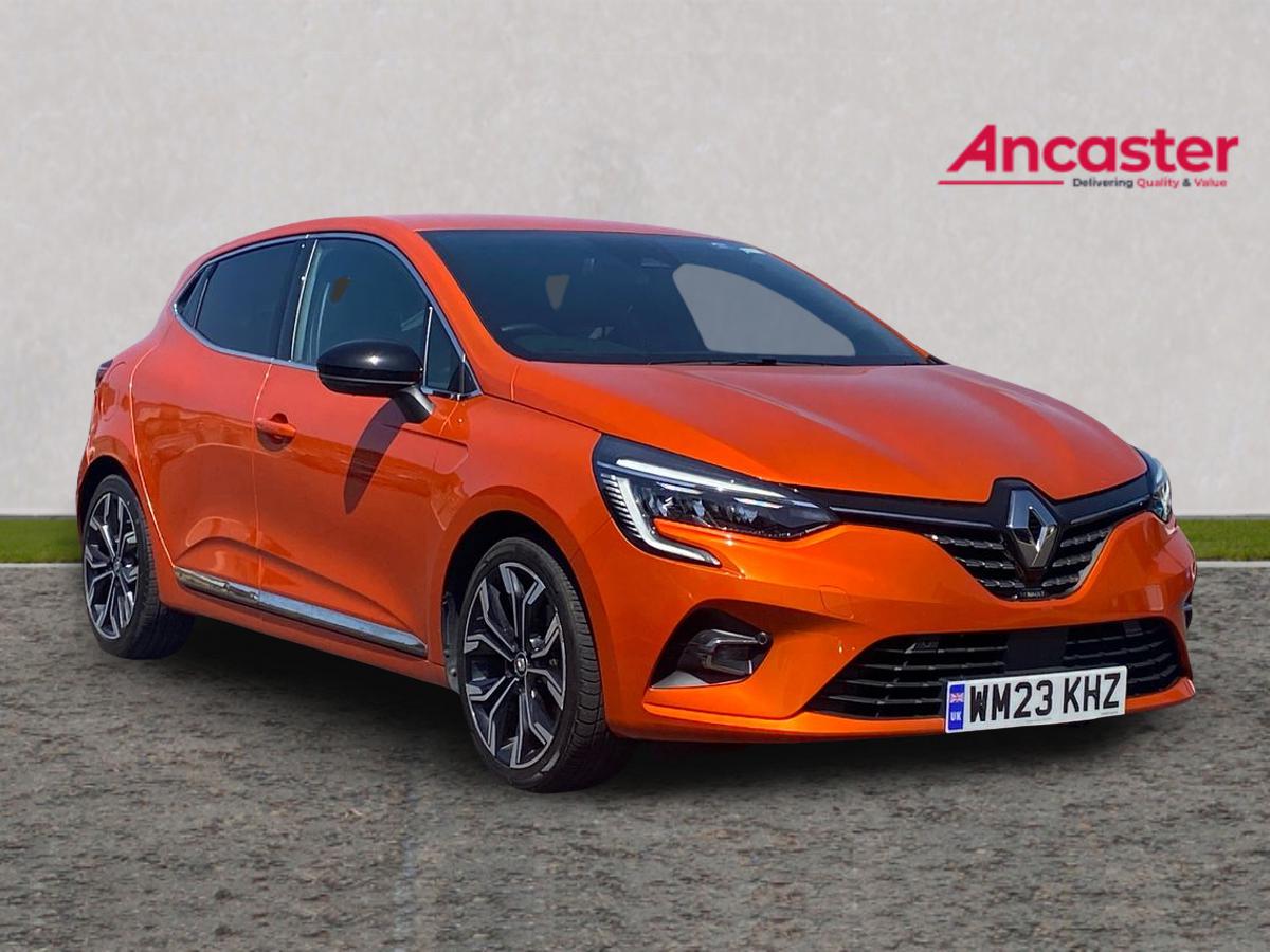 Main listing image - Renault Clio
