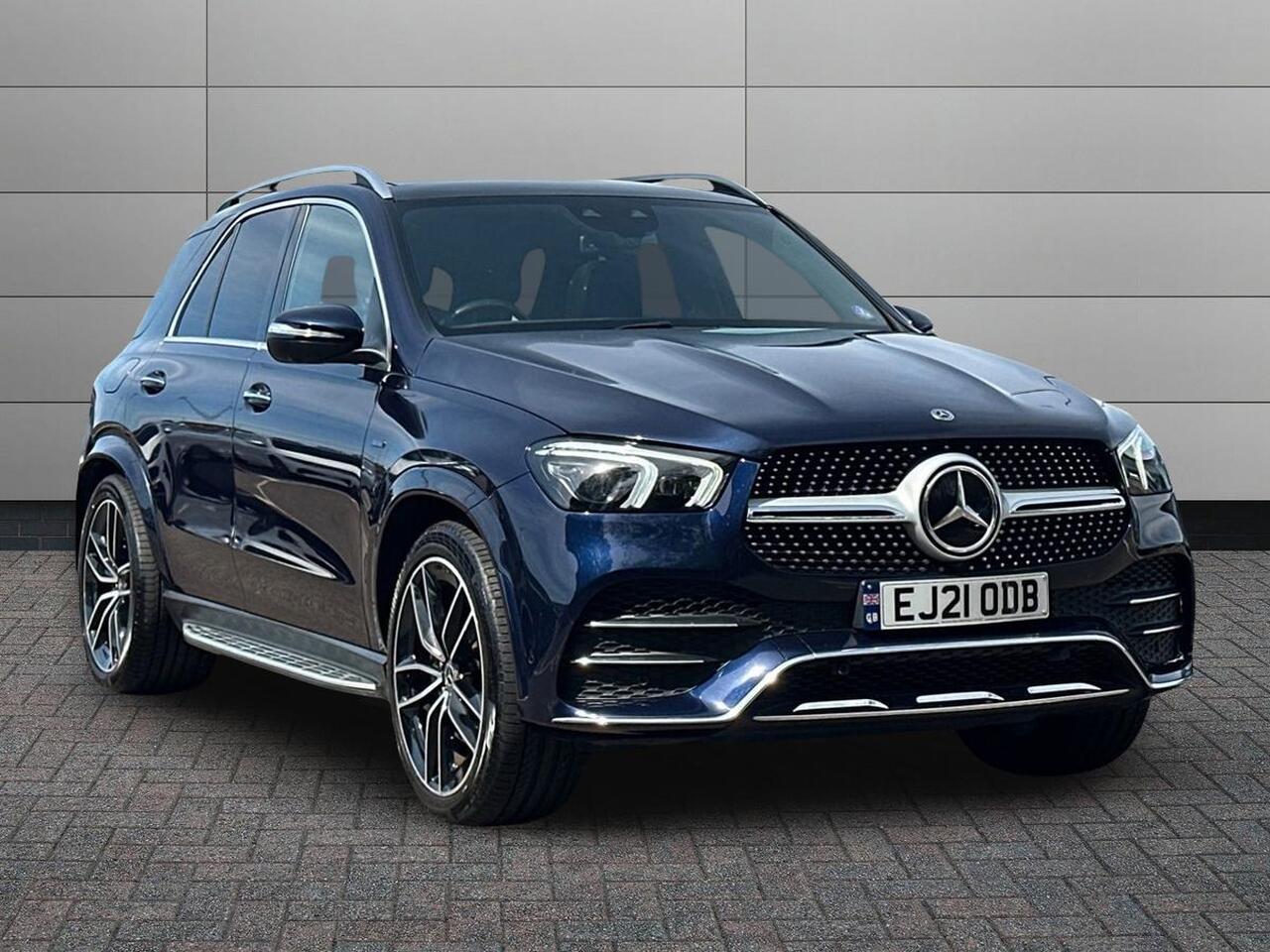 Main listing image - Mercedes-Benz GLE