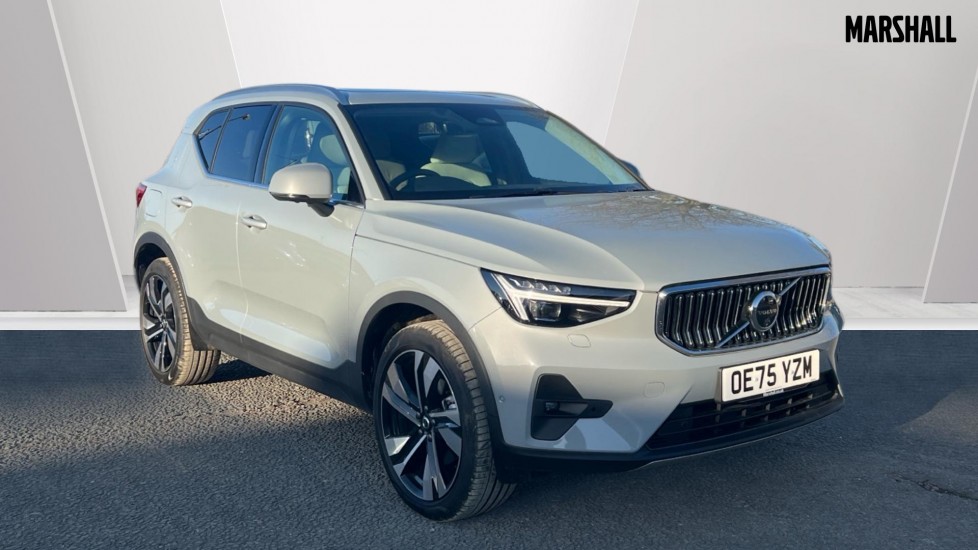 Main listing image - Volvo XC40