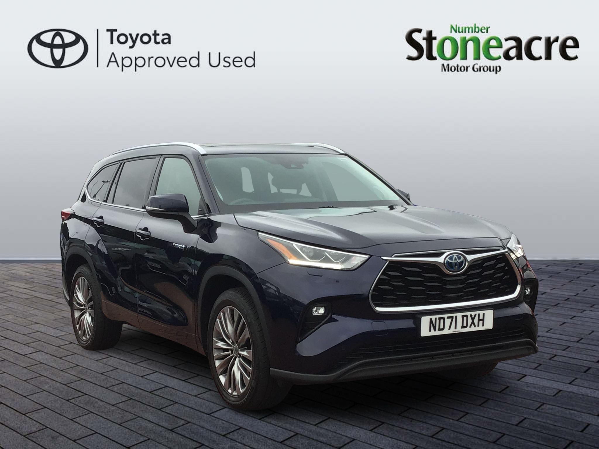 Main listing image - Toyota Highlander