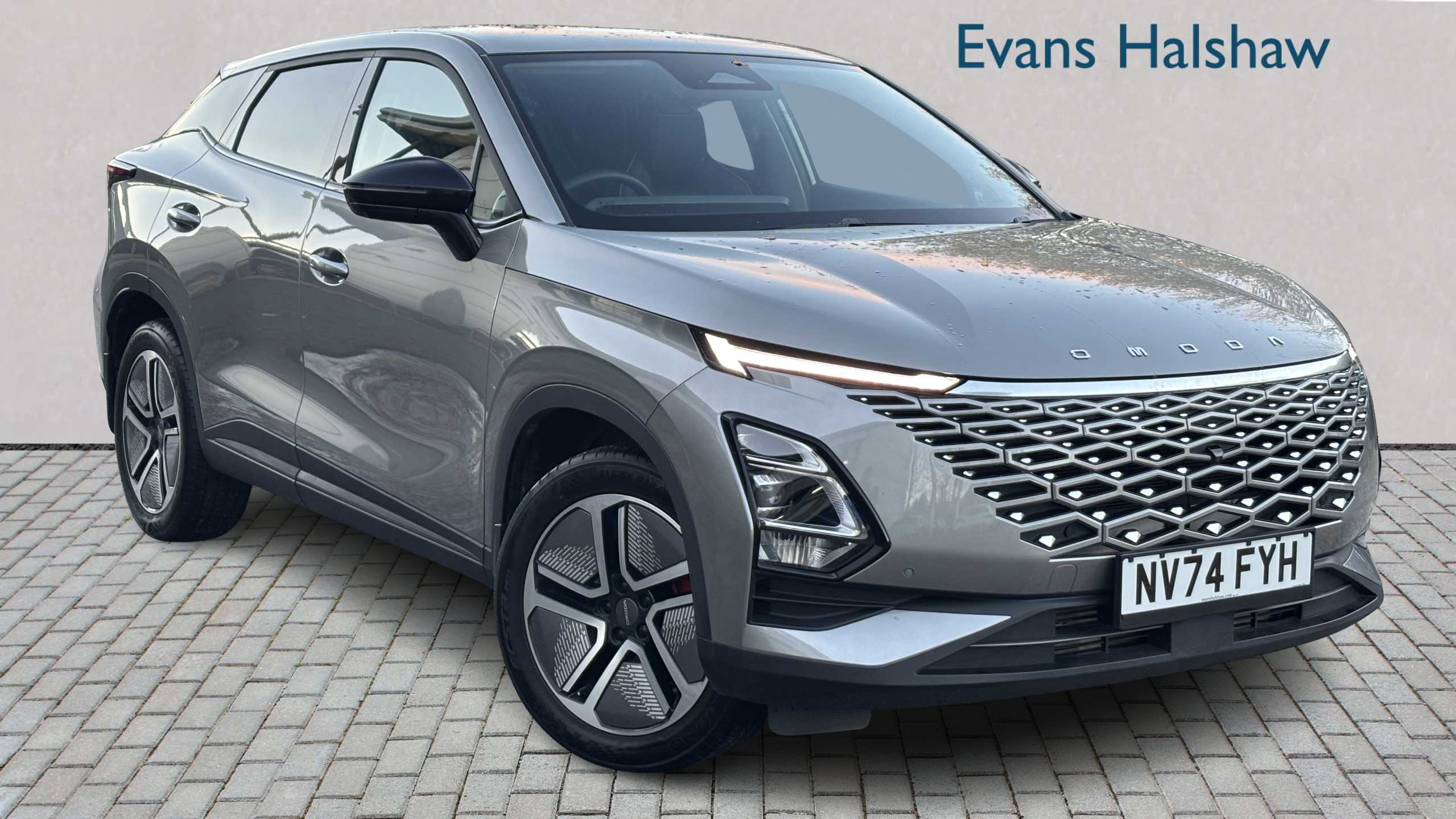 Main listing image - Omoda 5