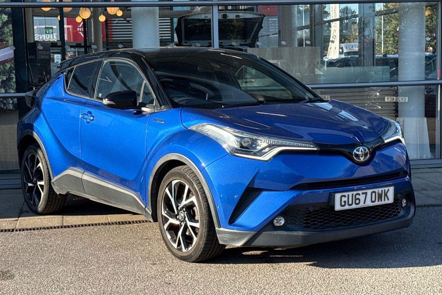 Main listing image - Toyota C-HR