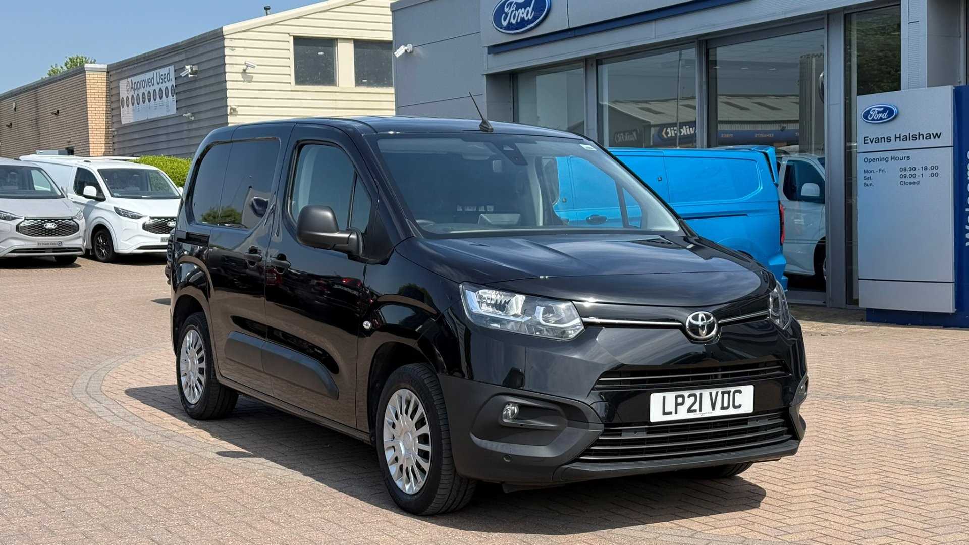 Main listing image - Toyota Proace City