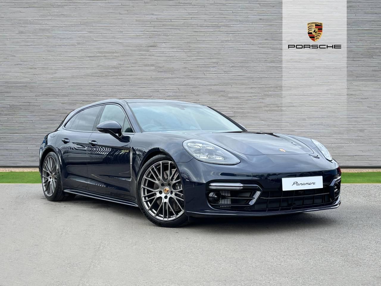 Main listing image - Porsche Panamera Sport Turismo