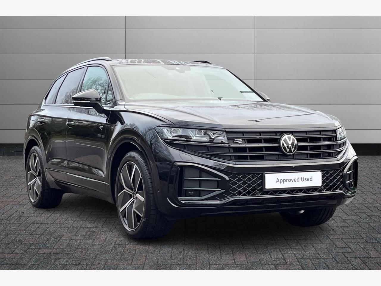 Main listing image - Volkswagen Touareg