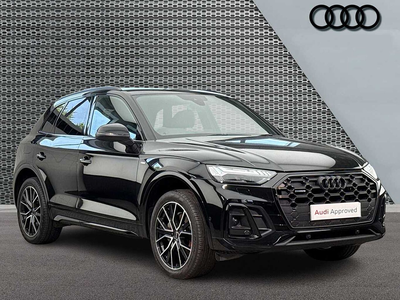 Main listing image - Audi Q5