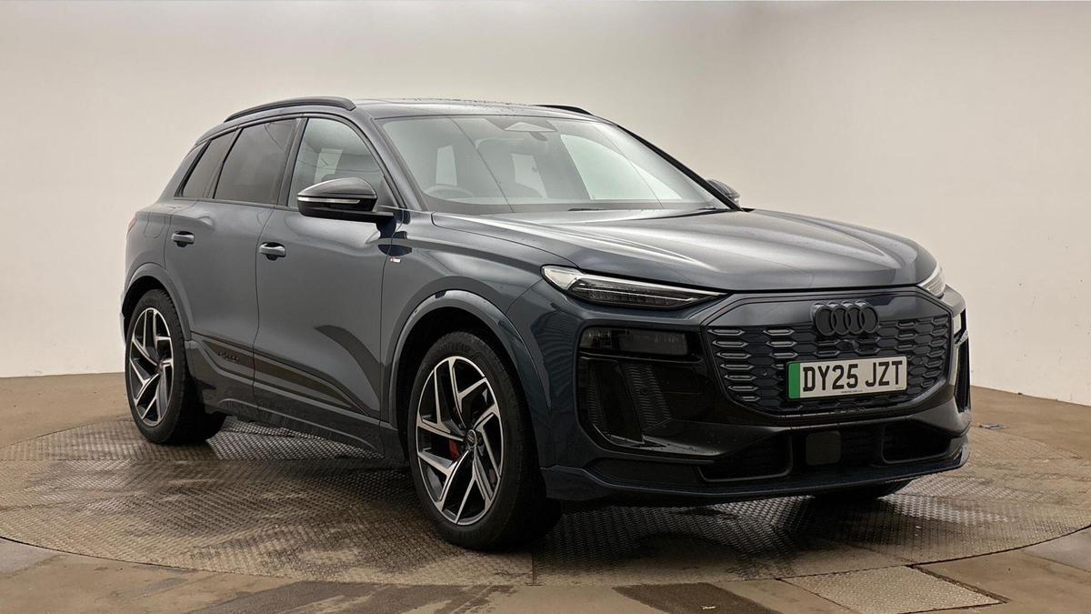 Main listing image - Audi Q6