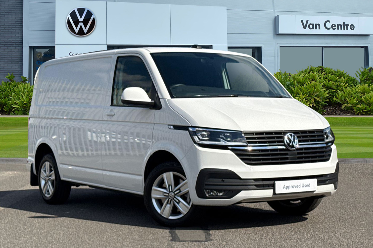 Main listing image - Volkswagen Transporter