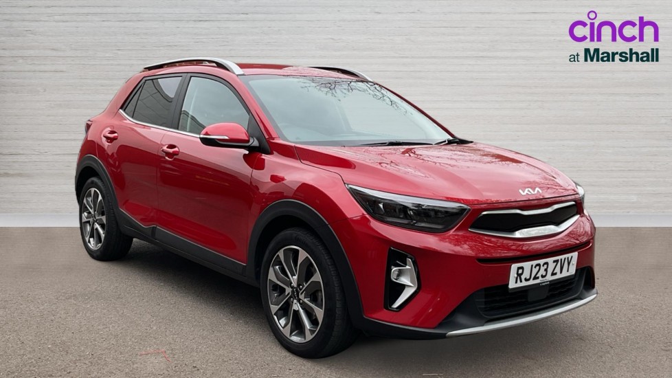 Main listing image - Kia Stonic