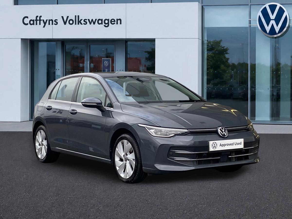 Main listing image - Volkswagen Golf