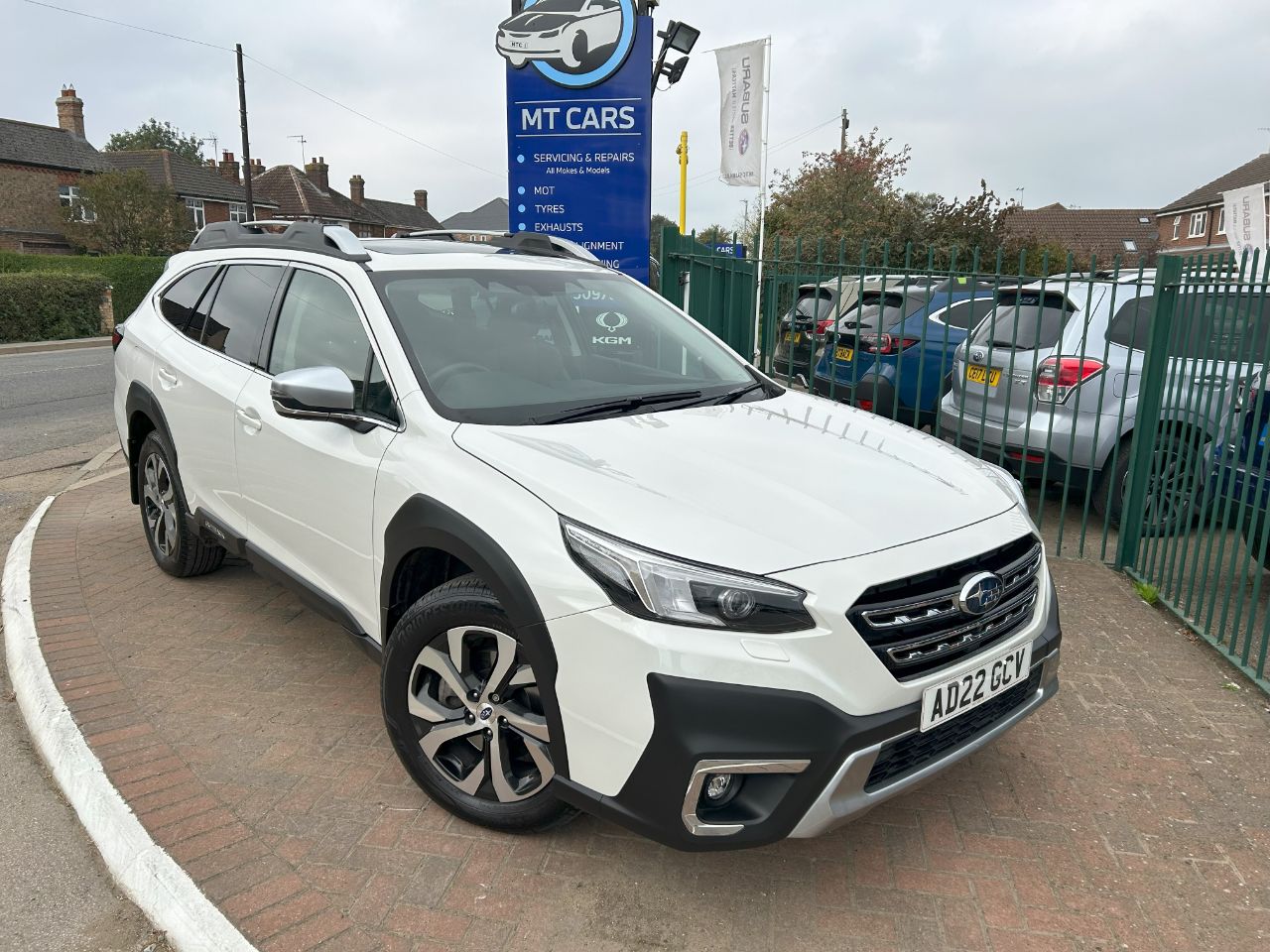 Main listing image - Subaru Outback