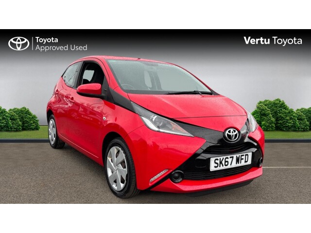 Main listing image - Toyota Aygo