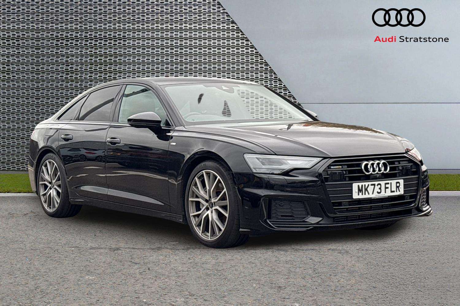 Main listing image - Audi A6