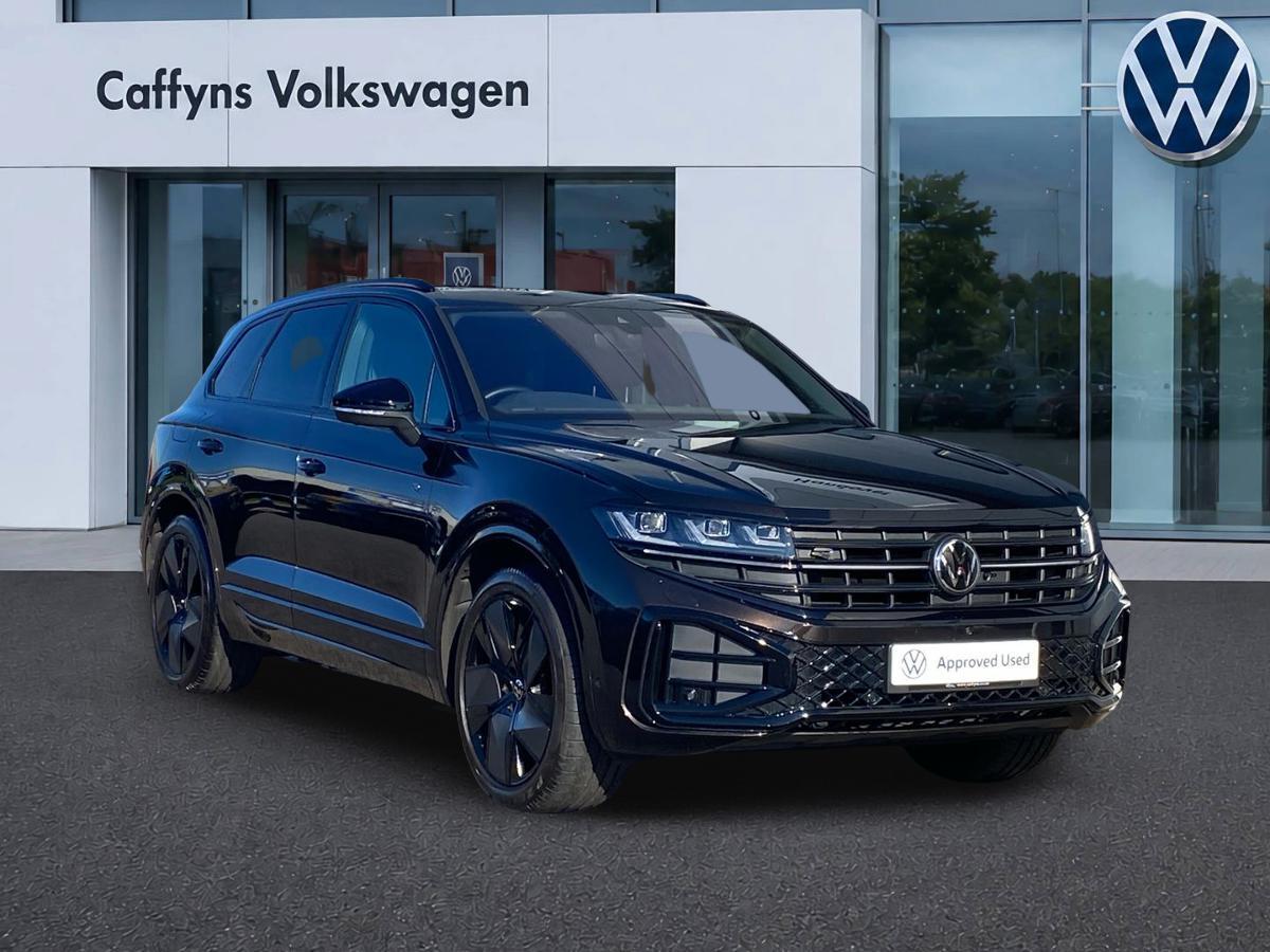 Main listing image - Volkswagen Touareg